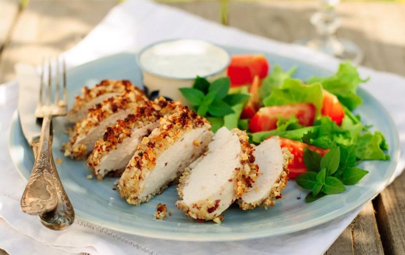 Pepita-Crusted Chicken Cutlet Salad